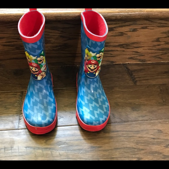 mario rain boots